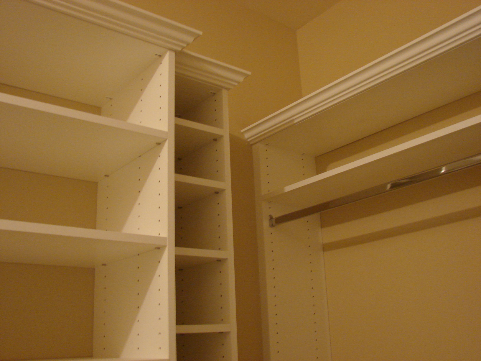 Diseno Closets Closets for Life, by Delia Bornsztein