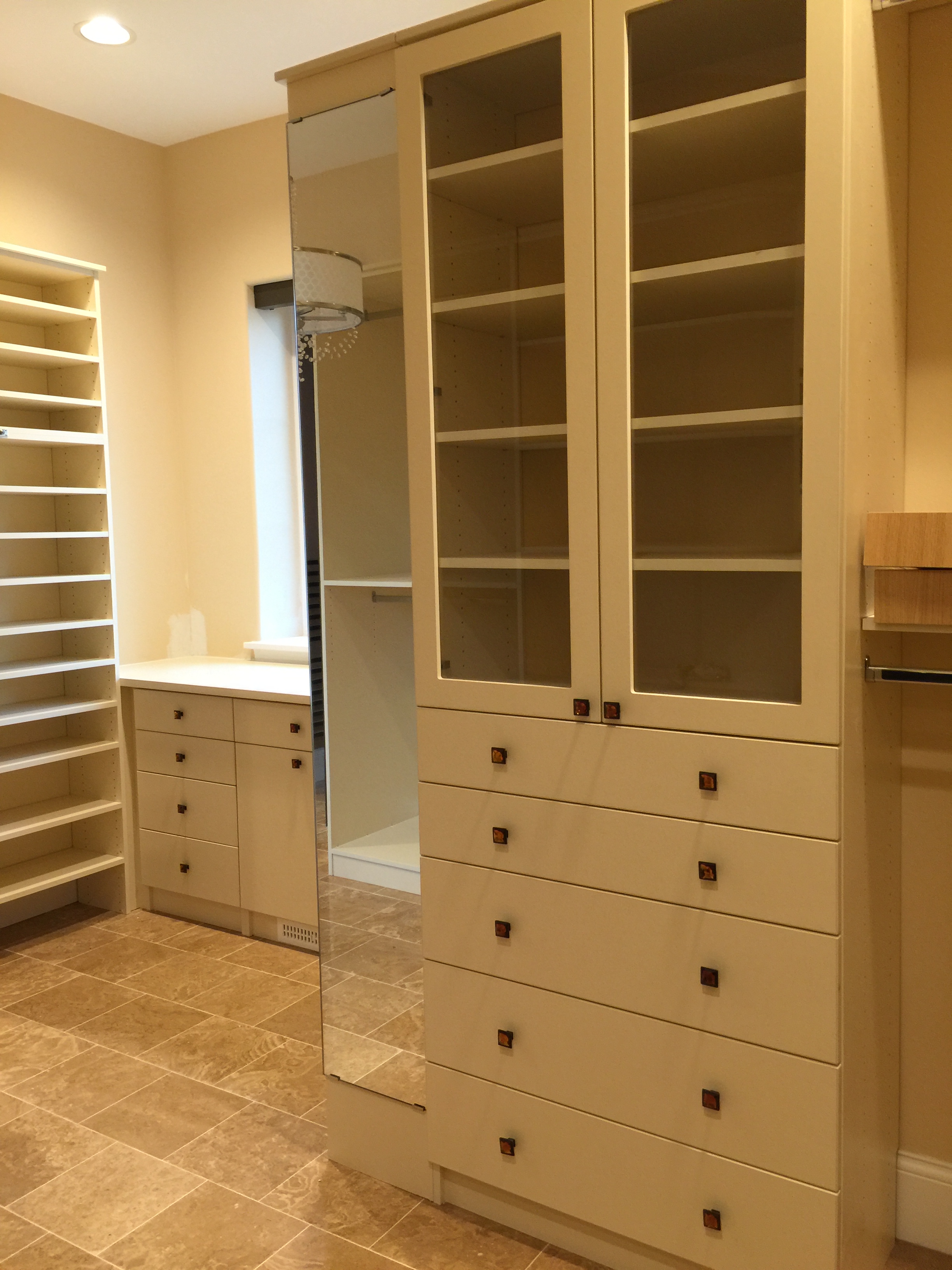 Diseno Closets Closets for Life, by Delia Bornsztein